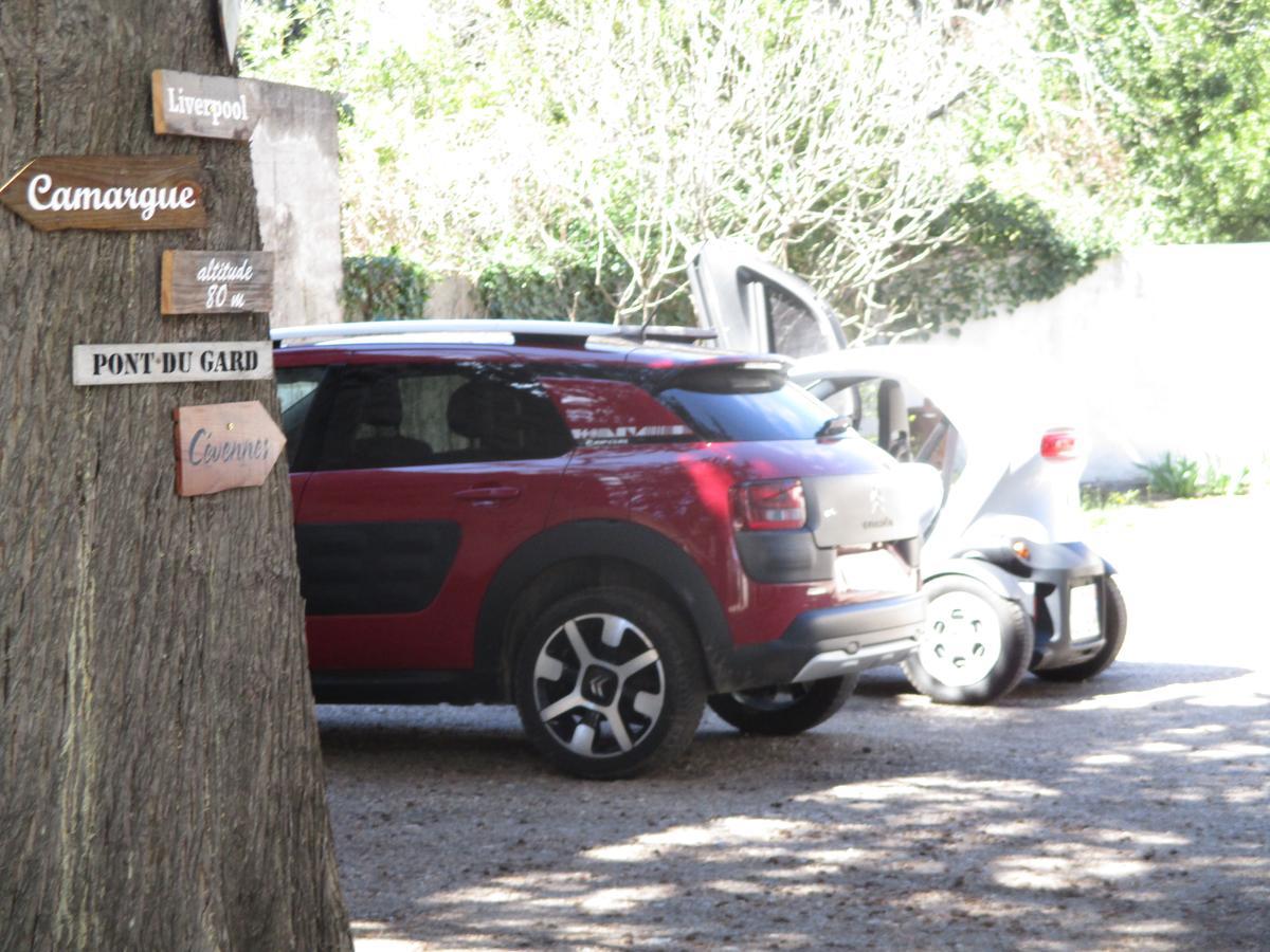 Hotel La Tour Des Fees Quissac  Eksteriør bilde